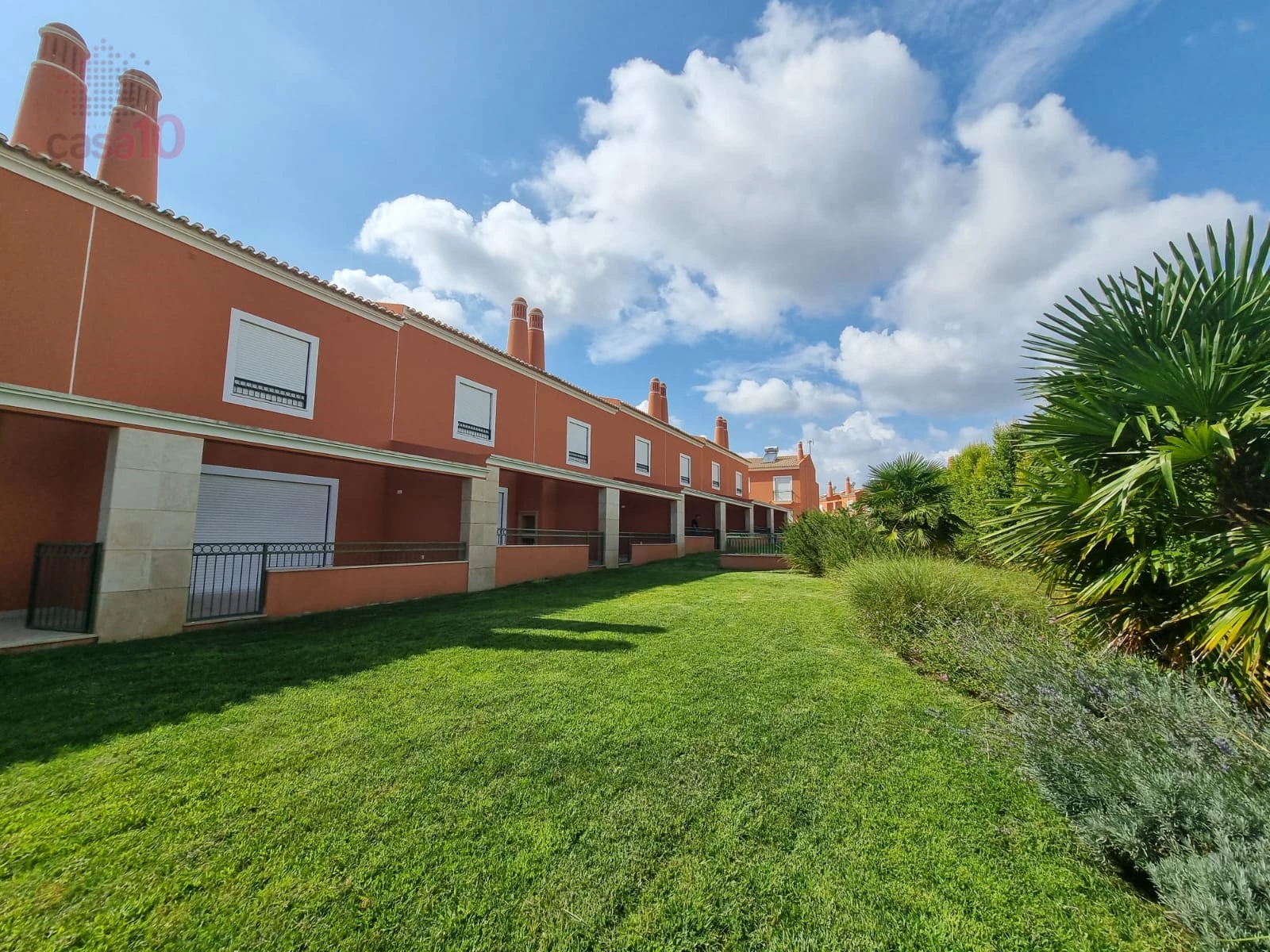 3 BEDROOM VILLA FOR RENT IN A GATED COMMUNITY IN THE ALGARVE